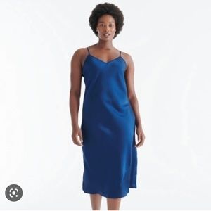 BNWT Knix Papaya Slip Dress Large in Sapphire